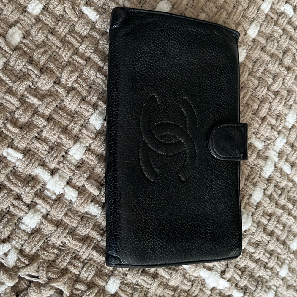 Vintage Chanel ladies wallet